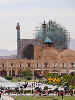 isfahan-tours-experiences-c9a621